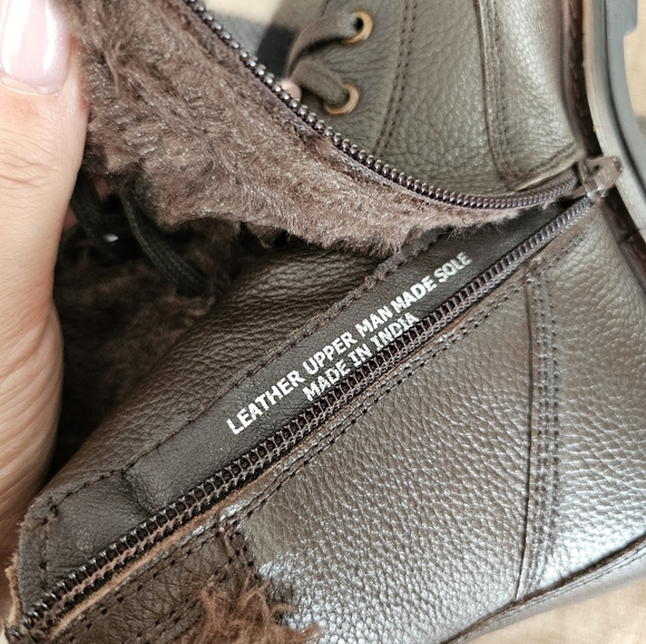 Brown Leather Fur-Lined Boots - Picture 7 of 9